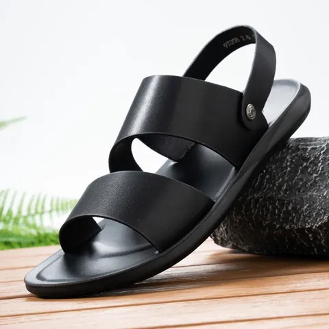 Men Casual Microfiber Leather Sandals Summer Breathable Beach Shoes Non-Slip Soft Sole Outdoor Dual-Use Sandals Plus Size Footwear