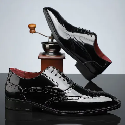 Men British Style Business Formal Brogue Oxford Shoes Pointed Toe Wingtip Carved Dress Shoes Faux Leather Lace Up Banquet Footwear
