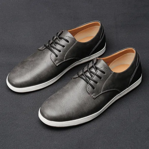 Uomo Casual Scarpe in Pelle PU Lucida Motivo Coccodrillo Scarpe Derby Stile Britannico Suola a Contrasto Comode Ballerine