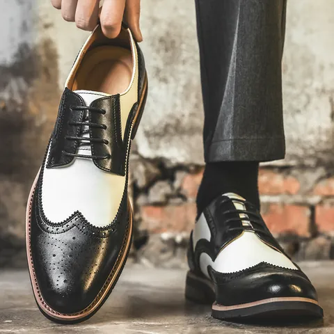 Men's Black and White Brogue Wingtip Dress Shoes Low Top Lace Up Leather Business Casual Formal Suit Oxford Gentleman Shoes