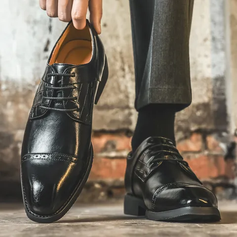 Men Vintage Regenerated Leather Business Dress Shoes Crocodile Embossed Brogue Lace-up Low Top Oxford Formal Wedding Shoes