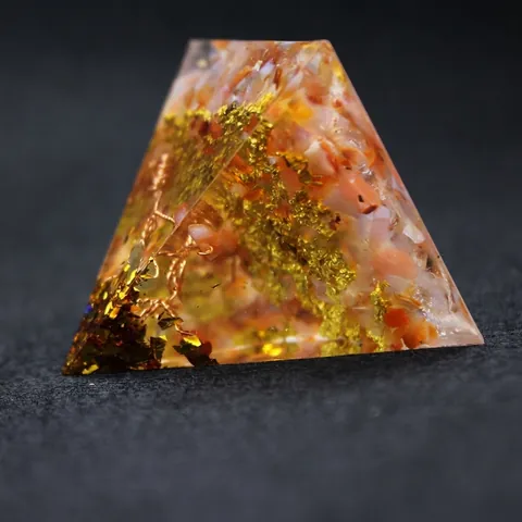 Handmade Orgonite Pyramid Energy Generator Resin Natural Healing Crystal Stone Tree Of Life Home Office Desktop Decoration Ornament