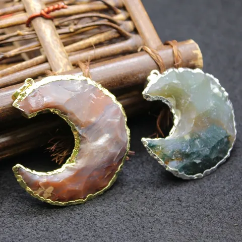 Natural Indian Agate Crescent Moon Pendant Necklace Bohemian Exotic Raw Stone Healing Crystal Gold Silver Plated Vintage Jewelry For Women