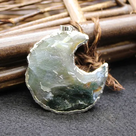Natural Indian Agate Crescent Moon Pendant Necklace Bohemian Exotic Raw Stone Healing Crystal Gold Silver Plated Vintage Jewelry For Women
