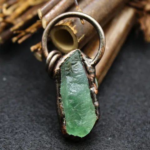 Bohemian Natural Raw Stone Pendant Necklace For Women Amethyst Green Fluorite Citrine Black Tourmaline Retro Wire Wrapped Jewelry