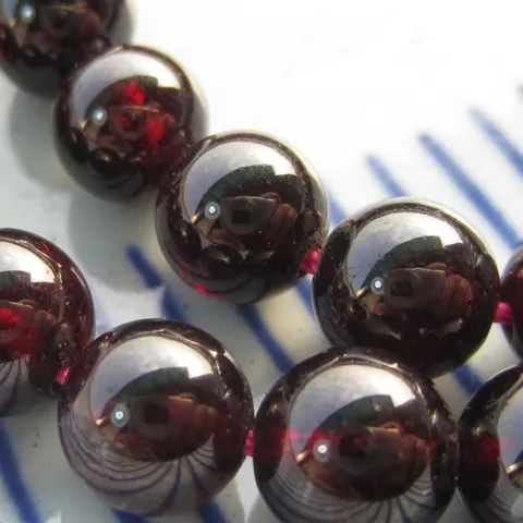 AAA Grade Natural Garnet Loose Beads Polished Round Deep Wine Red Gemstone Strand for DIY Bracelet Necklace Jewelry Making Accessory