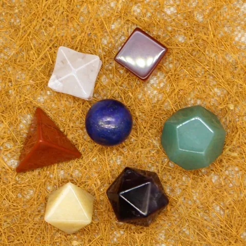 Set de Piedras Pulidas de Cristal de Cuarzo Amatista Natural Formas Geométricas Cristales Curativos Adornos de Escritorio Regalos