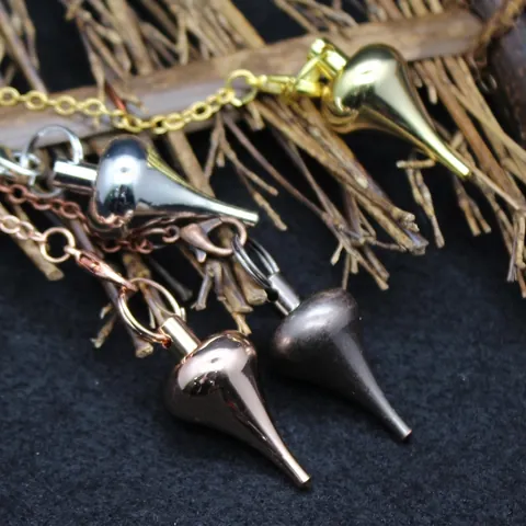 Pendolo per Divinazione in Metallo di Rame Vintage Ciondolo a Goccia Cono Collana per Meditazione Guarigione Rituale Gioielli