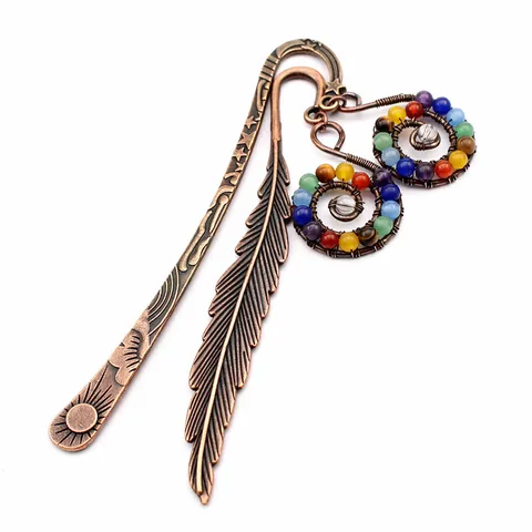 Marcador de Libros Vintage de Metal Pluma Sol Luna Estrella Con Colgante de Cristal en Espiral Envuelto a Mano Cuentas Chakra Regalo