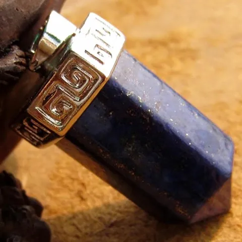 Vintage Naturstein Hexagonalprisma Anhänger Damen Herren Legierung Griechisches Muster Kristallpunkt Pulloverkette Schmuck
