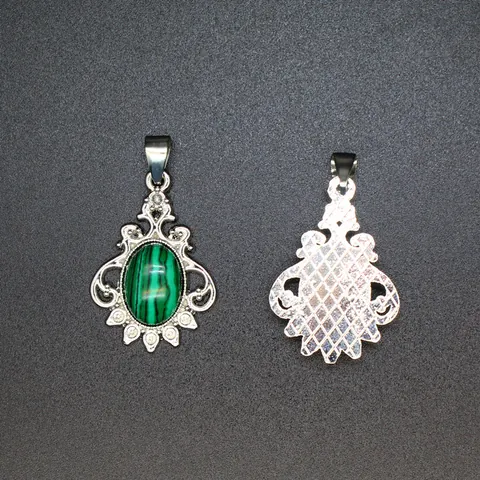 Vintage Natural Stone Pendant Alloy Filigree Oval Cabochon Rhinestone Inlaid Pendant For Women Jewelry Making Accessory