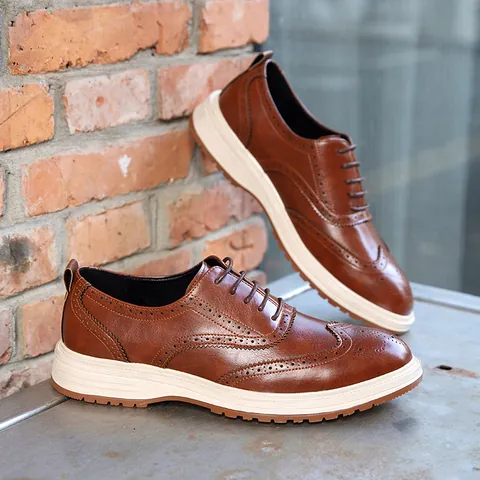 Men Business Casual Brogue Shoes Microfiber Leather Pointed Toe Wingtip Carving Fashion Thick White Sole Lace Up Loafers