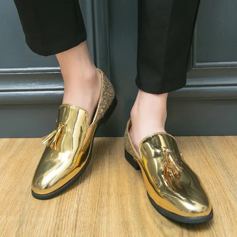 Mocassins pour Hommes Style Britannique avec Glands Cuir PU Effet Miroir Paillettes Chaussures de Business Décontractées Grandes Tailles Antidérapantes