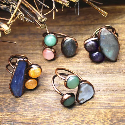 Vintage Natural Stone Raw Crystal Ring For Women Bohemian Irregular Labradorite Amethyst Agate Adjustable Bronze Ring Jewelry Gift