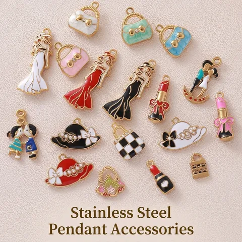 Elegante Edelstahl Tropföl Emaille Anhänger Für DIY Schmuckherstellung Bunte Tasche Hut Lippenstift Figur Charms Mit Künstliche Perle Strass Für Halskette Armband Accessoire Damen Geschenk