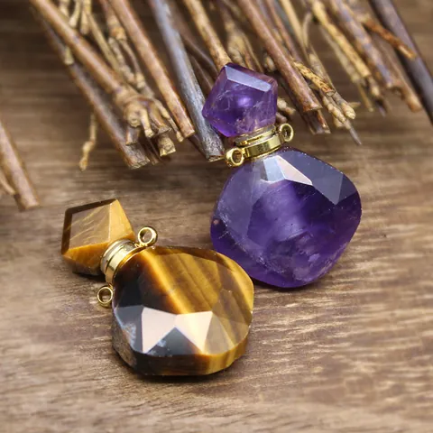 Franse Lichte Luxe Natuursteen Ruitvormige Etherische Olie Fles Hanger Gefacetteerd Kristal Amethist Tijgeroog Diffuser Voor Dames Ketting Sieraden Maken