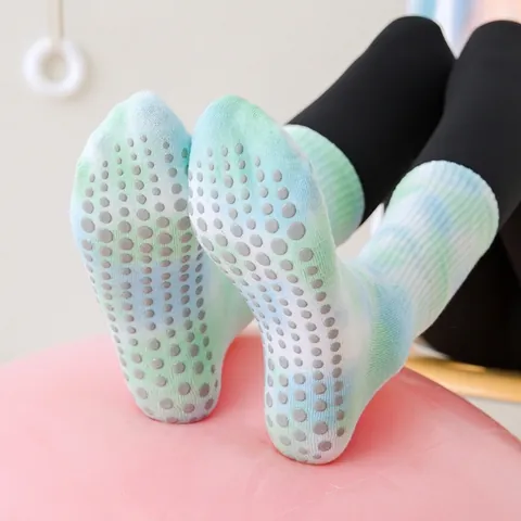 Women Professional Tie Dye Yoga Socks Non-Slip Cotton Pilates Sport Socks With Silicone Grips Breathable High Crew Socks