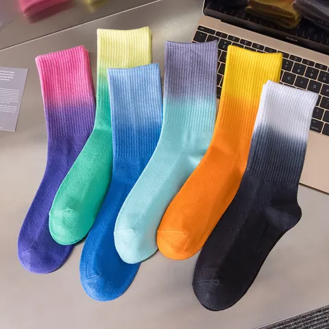 Graduated Tie Dye Crew Socks For Men Women Cotton Ribbed Athletic Sports Socks Hip Hop Skateboard Mid Tube Socks