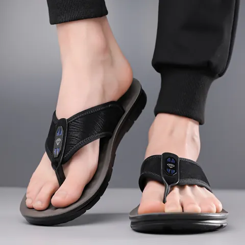 Men Casual Flip Flops Summer Outdoor Beach Sandals Lightweight Non-Slip Soft Sole Synthetic Leather Thong Sandals For Men