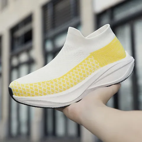 Unisex Breathable Flyknit Sock Sneakers Mesh Slip-On Lightweight Running Shoes For Men Women Casual Fashion Sports Shoes
