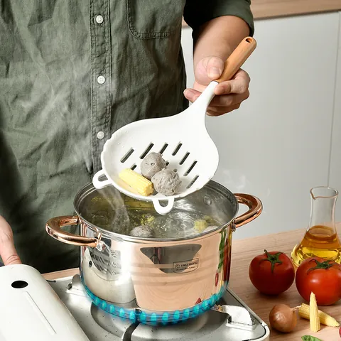Large Silicone Skimmer Spoon Heat Resistant Cooking Colander With Wood Stainless Steel Handle For Kitchen Pasta Noodle Hot Pot Modern Style