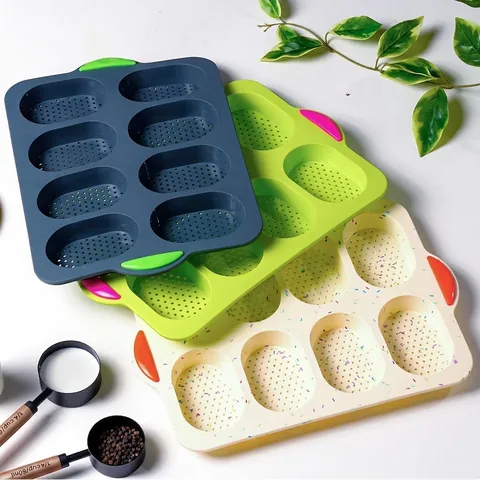 Multi Cavity Perforated Silicone Bread Mold Non Stick Baking Tray For French Bread Cake Heat Resistant Silicone Muffin Pan With Handles