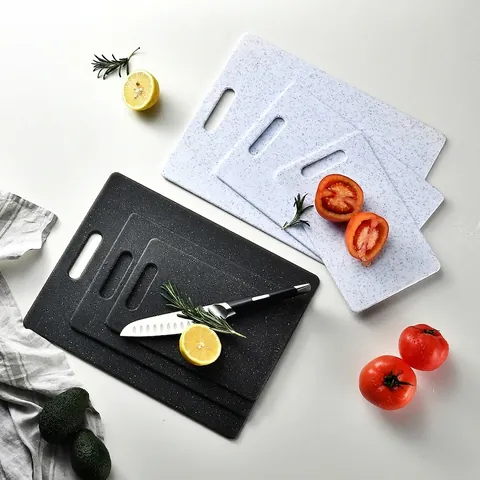 Moderno Set di Taglieri in Plastica con Motivo in Granito Tagliere in PP Antiscivolo con Foro per Appendere per Cucina Carne Frutta Verdura