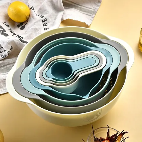 Multifunctional Rainbow Kitchen Utensils PP Mixing Bowls Colander Measuring Cups And Spoons Space Saving Nesting Baking Draining Cooking Utility