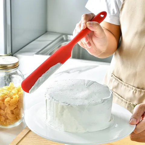 Silicone Baking Tool Set Heat Resistant Integrated Scraper Spatula Oil Brush Red Kitchen Utensils For Cake Cream Decorating Baking Accessories