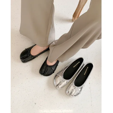 French Tabi Split Toe Ballet Flats For Women Cowhide Leather Slip On Flat Shoes Round Toe Soft Sole Bow Decor Metallic Silver Black
