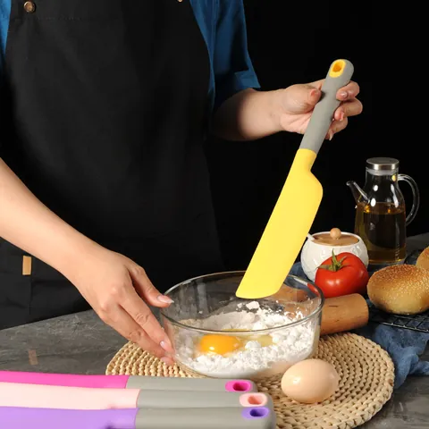 Large Silicone Spatula For Baking Heat Resistant One Piece Integrated Cream Scraper Jam Stirring Knife Cake Scraper Kitchen Tools