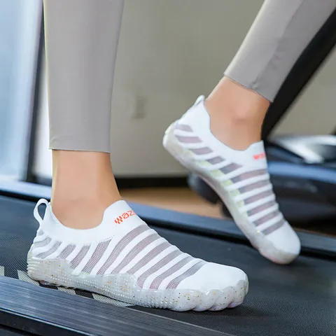Unisex Schnelltrocknende Wasserschuhe Atmungsaktive Netz-Aqua-Schuhe Rutschfeste Jelly-Sohle Yoga-Gymnastikschuhe Für Strand Angeln