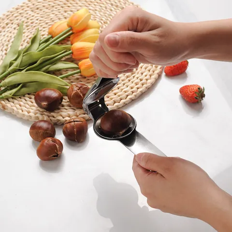 Stainless Steel Chestnut Opener Manual Nut Cracker Cross Blade Chestnut Sheller Peeler Peeling Tool Kitchen Gadgets Silver