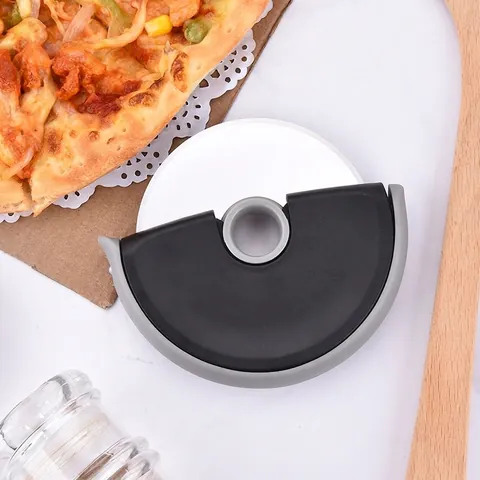Stainless Steel Round Roller Pizza Cutter With Ergonomic ABS Handle Circular Dough Slicer Baking Tool For Home Kitchen