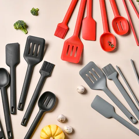 Heat Resistant Silicone Kitchen Utensils Spatula Slotted Turner Spoon Tongs Oil Brush Non-Stick Cooking Tools For Kitchen