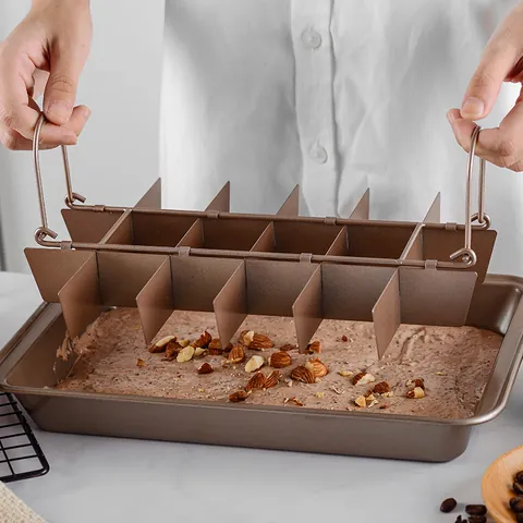 Non-Stick Brownie Pan With Divider 18 Slot High Carbon Steel Baking Tray Rectangular Cake Mold With Handles For Oven Baking Kitchen Bakeware