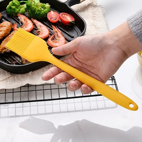 Large One-Piece Silicone Basting Brush For BBQ Baking Heat Resistant Pastry Oil Sauce Brush For Kitchen Grill Cooking Tools