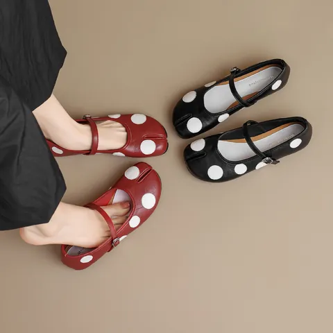 Vintage Polka Dot Tabi Mary Jane Flat Shoes For Women Split Toe Ballet Flats With Single Buckle Strap Casual Shoes