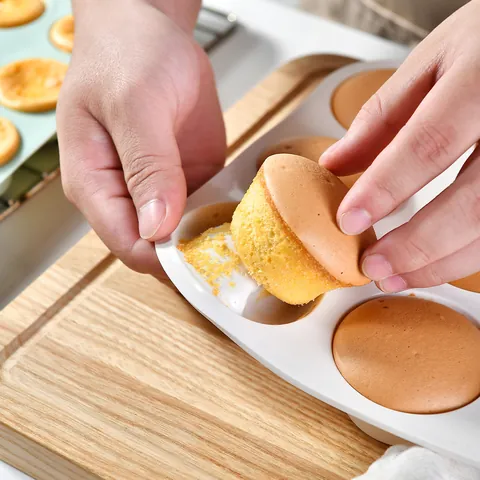 Silicone Muffin Cake Mold 12 And 24 Cavity Round Cupcake Baking Tray Heat Resistant Non-Stick DIY Household Kitchen Baking Tool