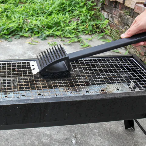 3-in-1 BBQ Grill Cleaning Brush with Stainless Steel Scraper Wire Bristles and Scouring Pad Long Handle Outdoor Barbecue Cleaner Tool