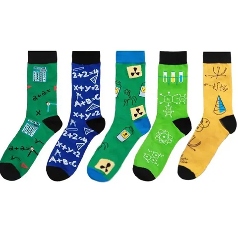 Science Themed Crew Socks For Men Women Math Physics Chemistry Formula Pattern Cotton Blend Casual Athletic Mid-Calf Socks