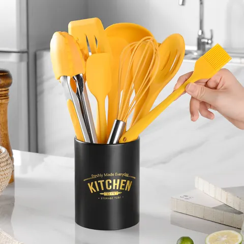 Yellow Silicone Kitchenware Cooking Utensils With Storage Bucket Heat Resistant Non Stick Culinary Tools For Home Kitchen Daily Use