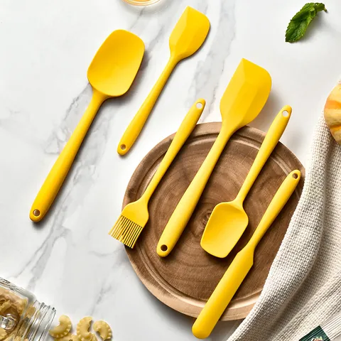 6 Piece Silicone Spatula Set Heat Resistant Non-Stick Kitchen Utensils For Baking Cooking Mixing Cream Scraper Oil Brush Utensil Kit