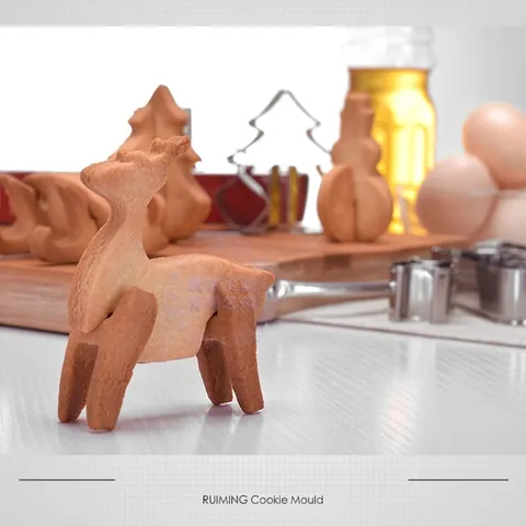 Stainless Steel Christmas Cookie Cutter Reindeer Sleigh Christmas Tree Gingerbread House Biscuit Mold For Holiday Baking