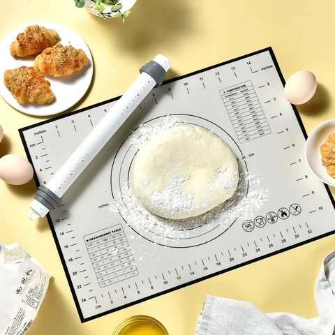 Adjustable Silicone Rolling Pin With Scale And Baking Mat Non-Stick Dough Roller With Thickness Rings For Kitchen Baking