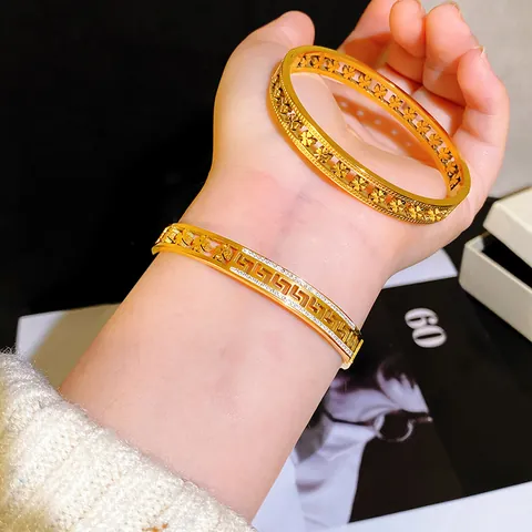 Luxury Women Gold Titanium Steel Pave Rhinestone Clover Meander Bangle Bracelet Hollow Out Greek Key Style Jewelry Gift