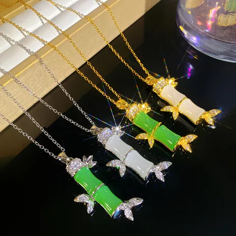 Collana con Pendente a Nodo di Bambù Minimalista Acciaio al Titanio Rame Pavé di Strass Gioielli per Donna