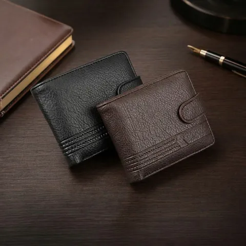 Herren Geldbörse PU Leder Lychee Muster Kurz Bifold Business Casual Schnallenverschluss Reißverschlussfach Kartenfächer