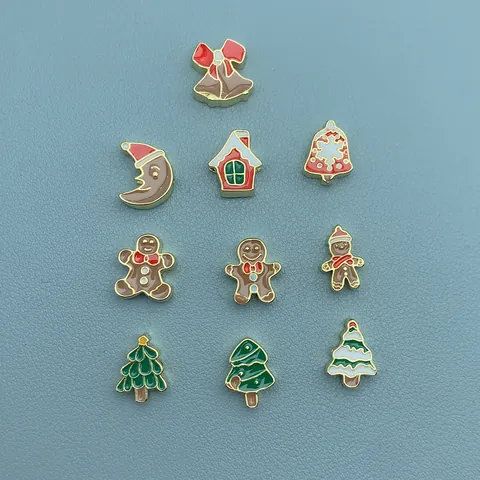 Ciondoli Natalizi in Rame Placcato Oro 18K Smalto a Goccia Omino di Pan di Zenzero Albero di Natale Campana Luna Fai-da-te Gioielli Perline Accessori