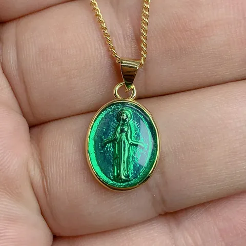 Collar con Colgante de Esmalte de la Virgen María Chapado en Oro de 18K para Mujer Collar de Medalla Ovalada Religiosa Joyería Regalo